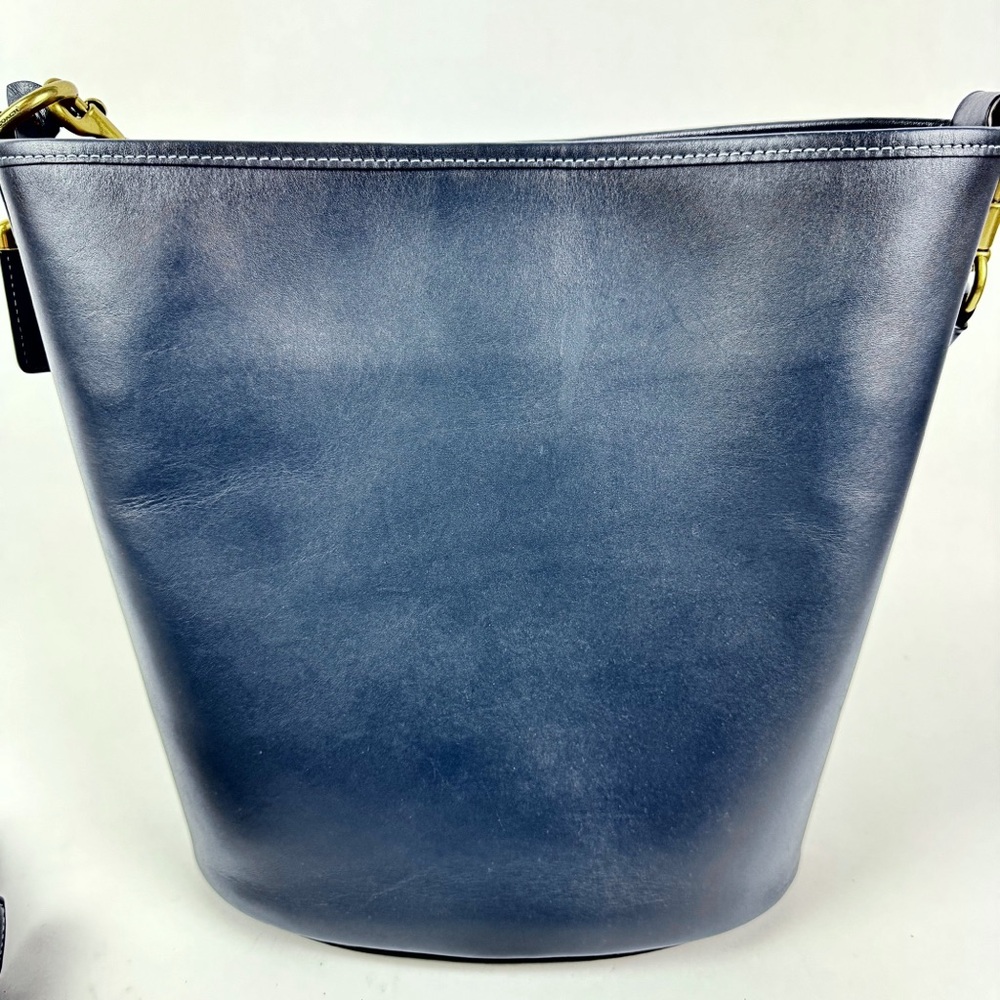 Coach Dakota Bucket Bag Shoulder and Crossbody Strap Blue Glovetanned Leather - Picture 2 of 7